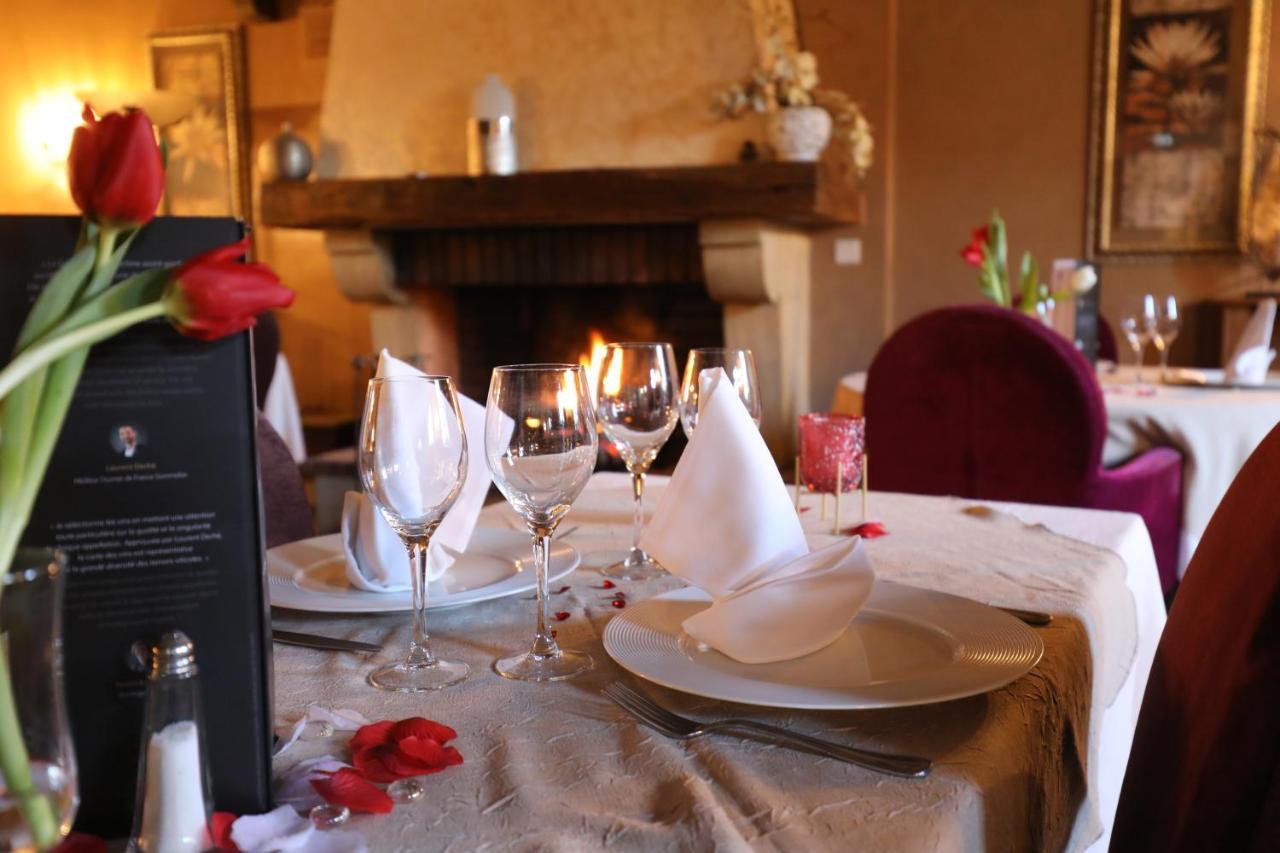 Hotel Logis Le Bourguignon Bèze Zewnętrze zdjęcie