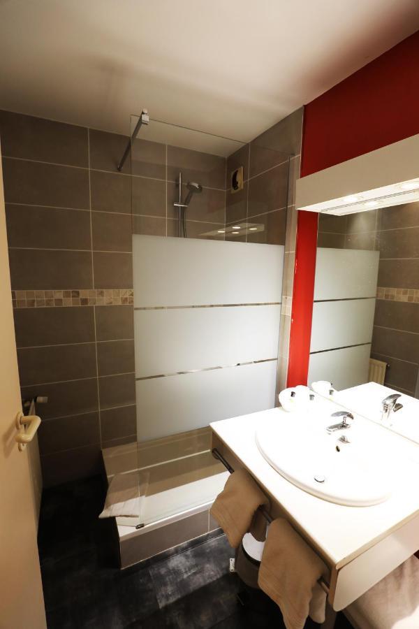 Hotel Logis Le Bourguignon Bèze Zewnętrze zdjęcie