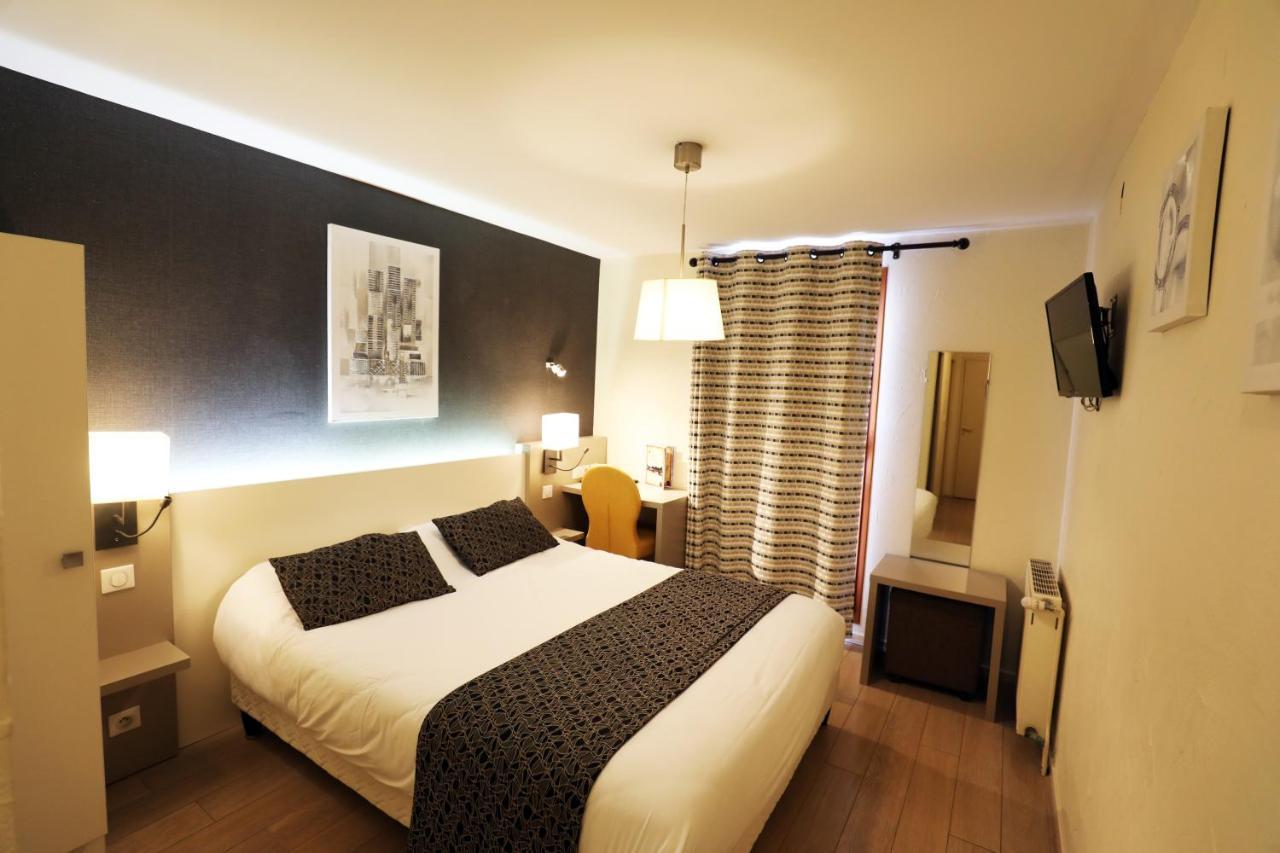 Hotel Logis Le Bourguignon Bèze Zewnętrze zdjęcie