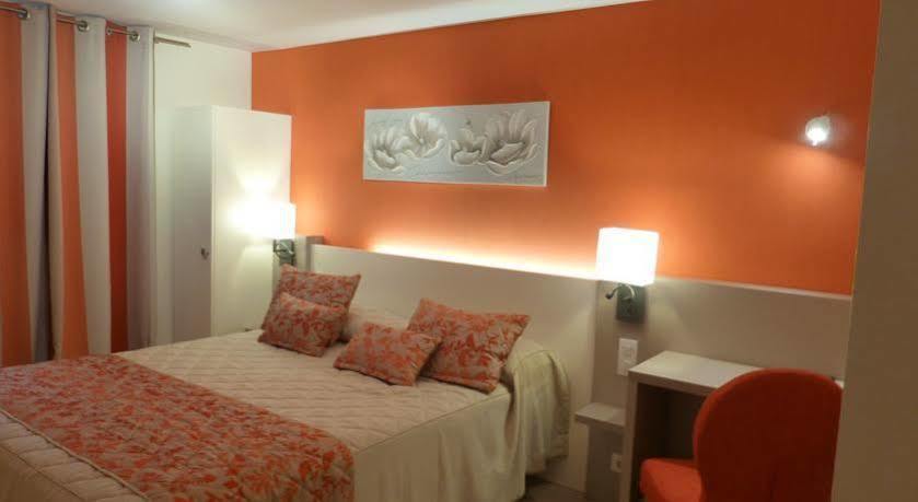 Hotel Logis Le Bourguignon Bèze Zewnętrze zdjęcie